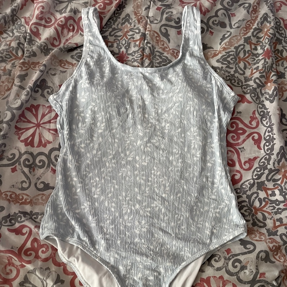 Size small floral one piece bathing suit